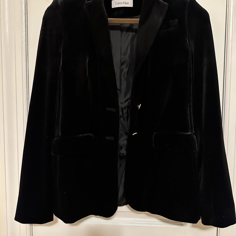 NWOT Calvin Klein - Black Velvet Blazer women’s